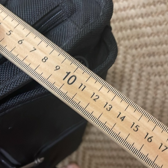 Tumi - Casual Laptop Shoulder Bag - Black - Picture 9 of 11